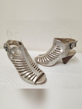 Coach Silver Leather Caged Booties Size 8.5M.   #X20